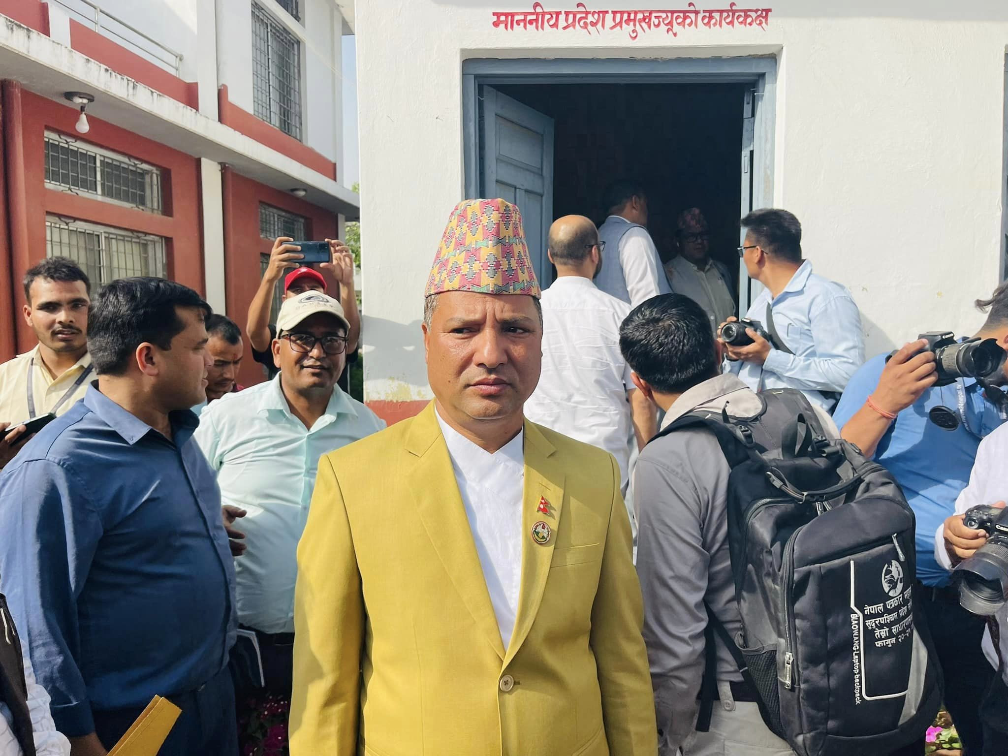 सुदूरपश्चिमका मुख्यमन्त्री सोडारीले आज विश्वासको मत लिने, एमाले भन्छ- मत दिन सकिन्न